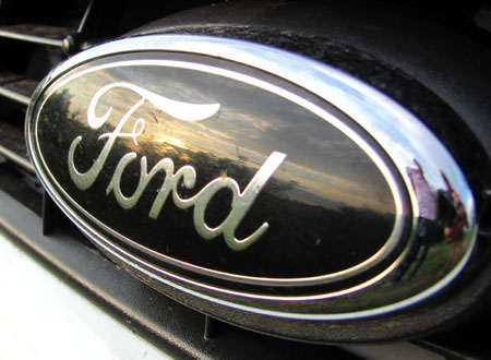 seven.pics presents - История логотипов известных автомобильных марок - Ford