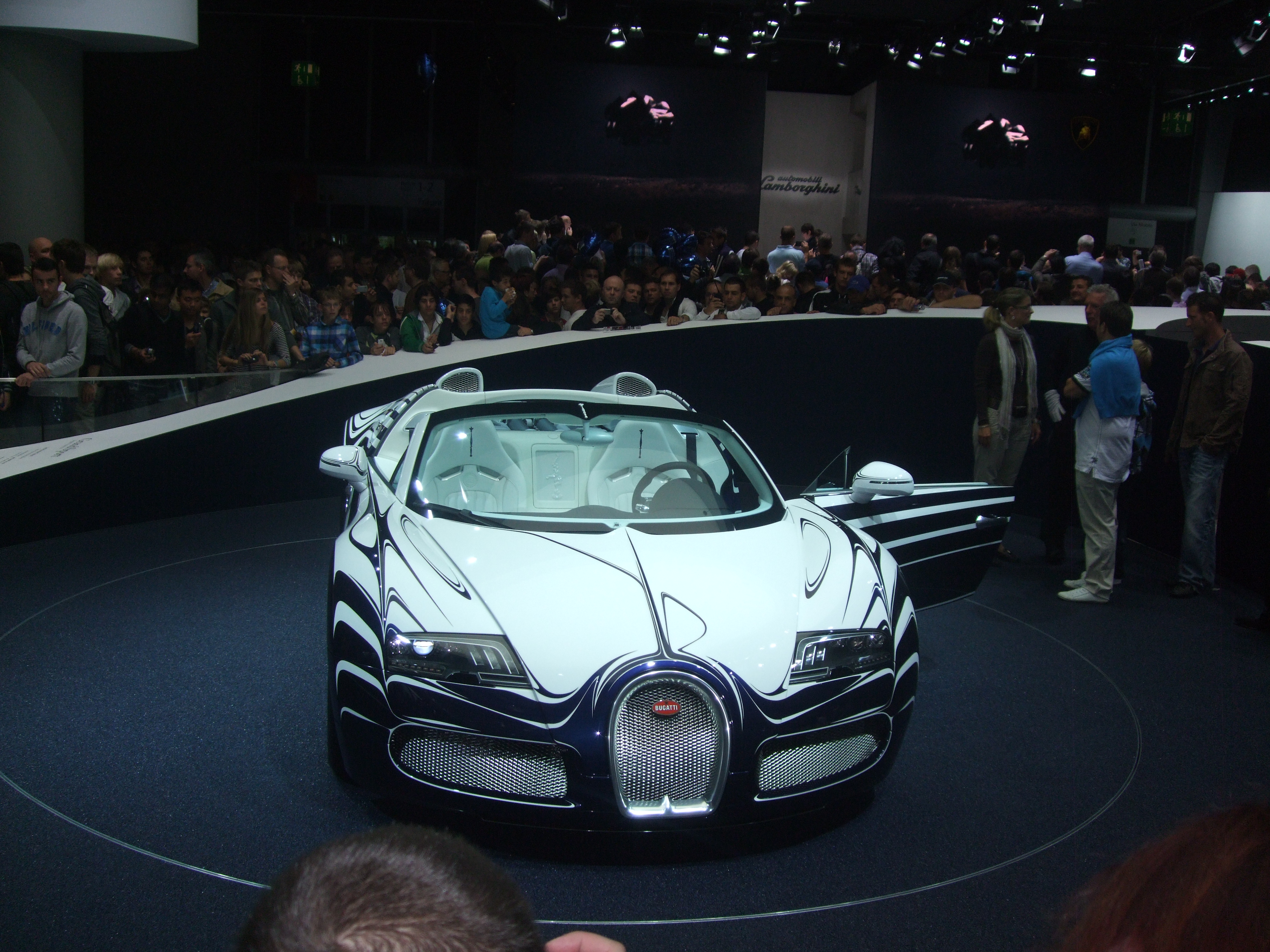 bugatti concept car